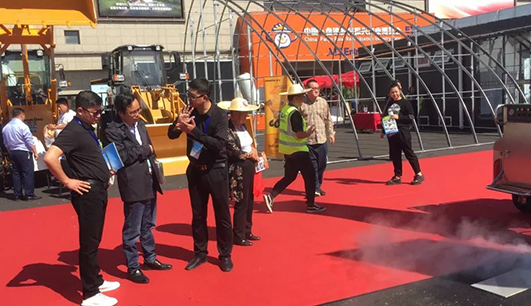 乐动在线携带设备参加盘锦展会(图2)
